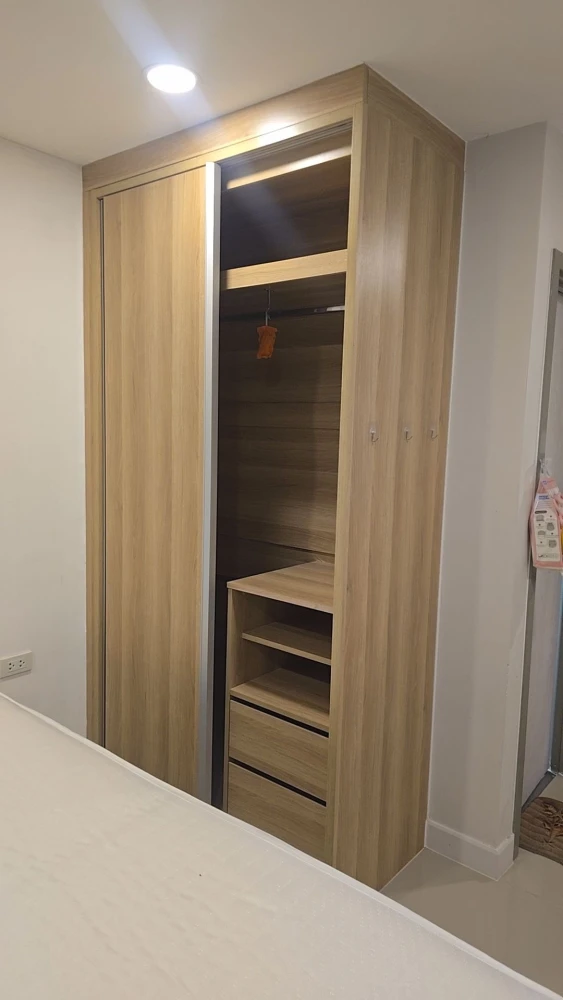 For rent: The Series Condo Tiwanon, 6th floor unit. Fully furnished, just bring your bags and move in!