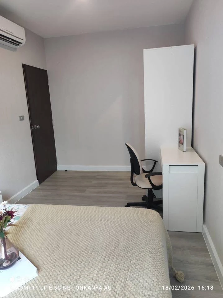 For rent: The Sky Sukhumvit, 6th floor, fully furnished. Book now!