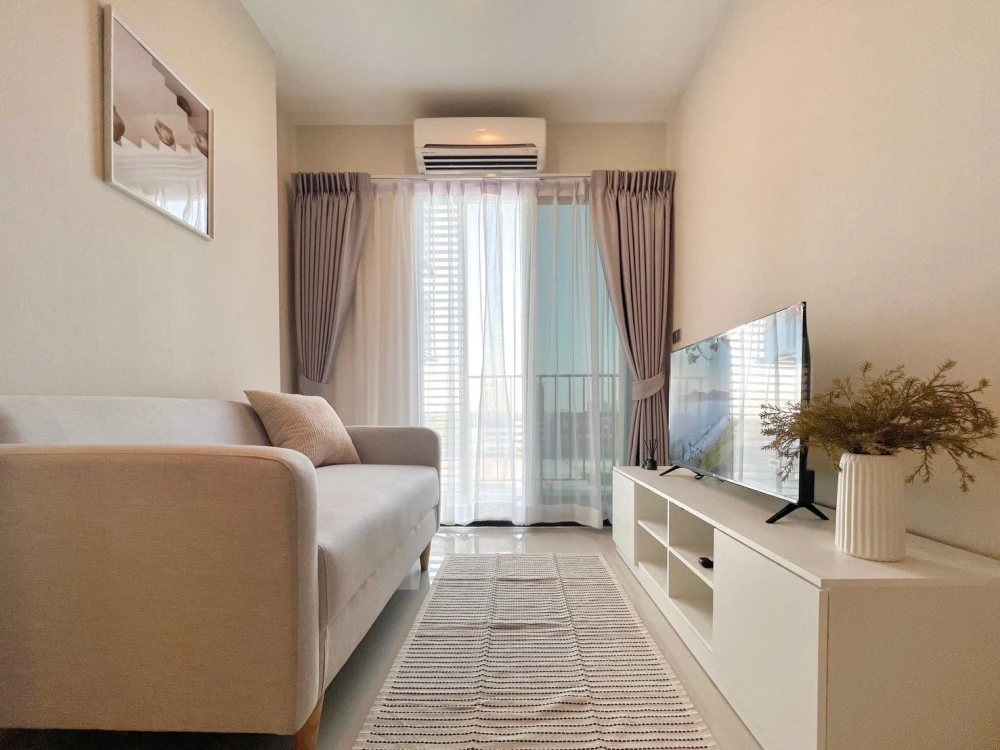 ให้เช่า The Sky Sukhumvit ห้องแต่งสวยคุมโทน เฟอร์นิเจอร์ครบครัน หิ้วกระเป๋าเข้าอยู่ได้เลยจ้า