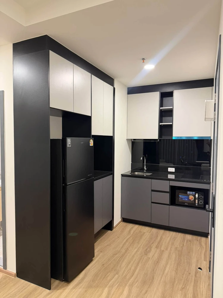 For Rent: THE STAGE MINDSCAPE Ratchada-Huai Khwang. Beautiful layout with well-proportioned, functional spaces. Fully furnished and ready to move in.