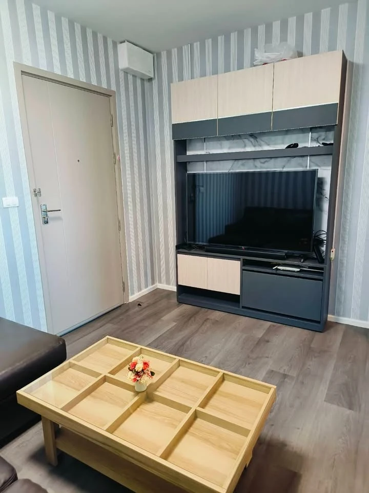 For rent: THE STAGE TAOPOON INTERCHANGE, 27th floor (very high floor), fully furnished with appliances. Book now!