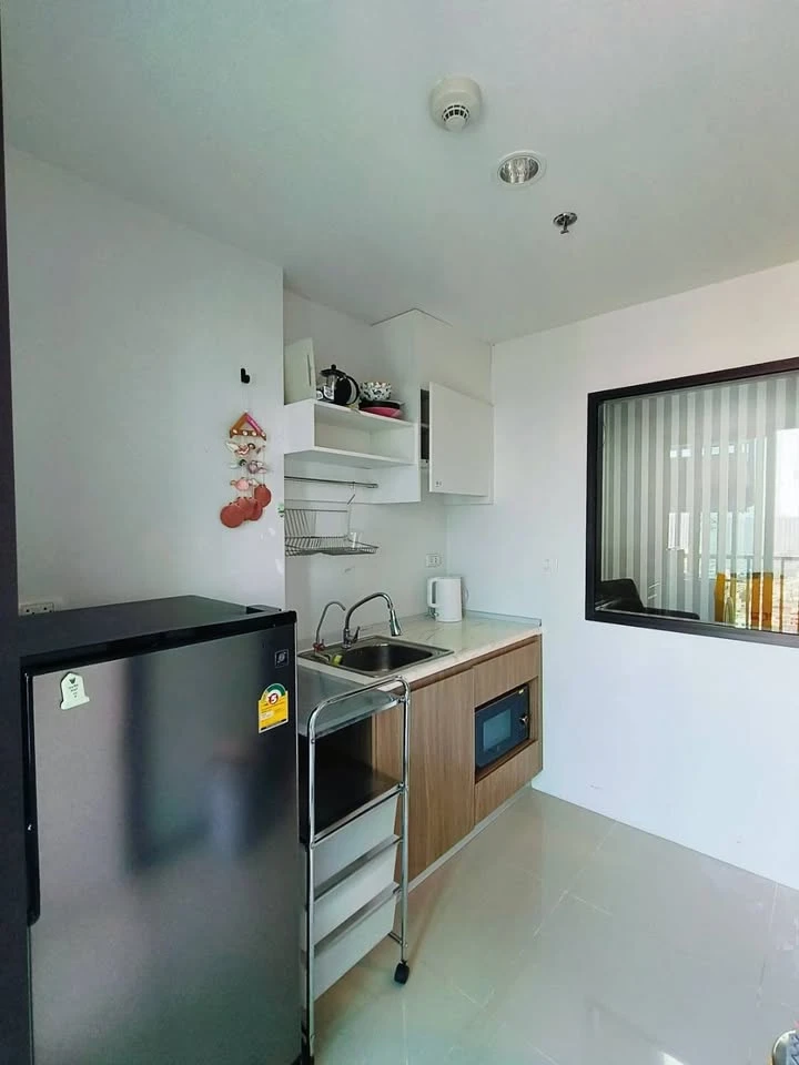 For rent: THE STAGE TAOPOON INTERCHANGE, 27th floor (very high floor), fully furnished with appliances. Book now!