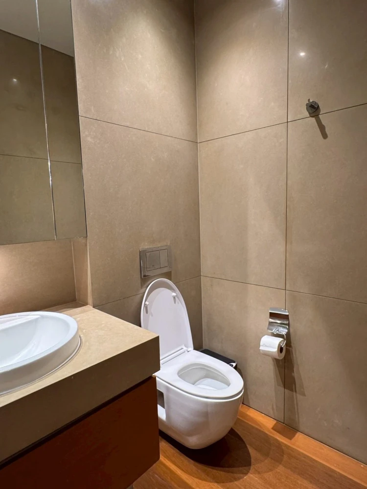 For rent: The Sukhothai Residences, 2 bedrooms, 2 bathrooms, spacious living area, high ceilings, private elevator. Book now!