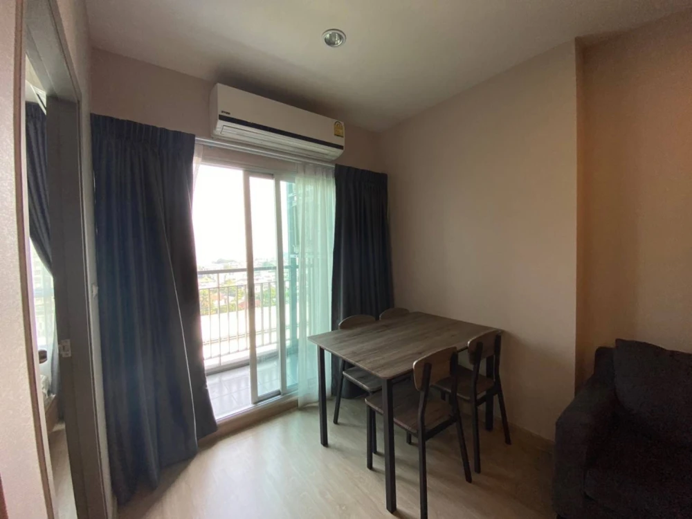 For rent: The Tempo Grand Sathon-Wutthakat. Fully furnished and comfortable unit. Book now!