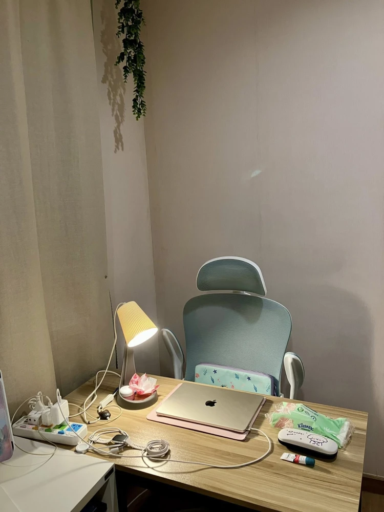 For rent: The Tree Bangpo Station, north-facing unit. Great location, beautiful river view, unblocked. Don't miss this amazing deal!