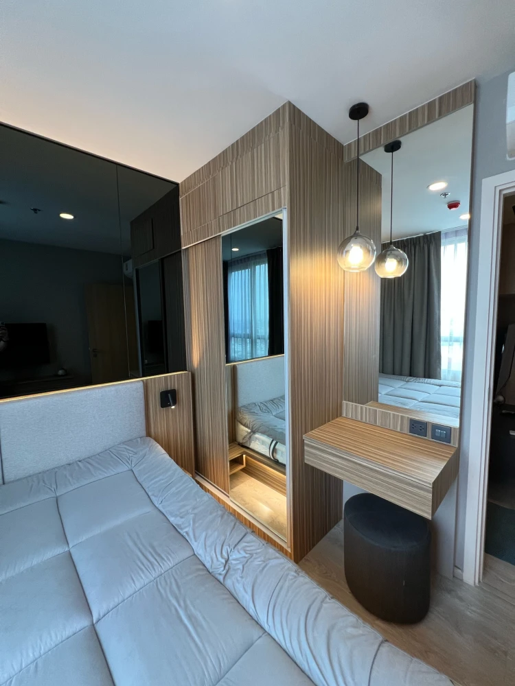 For rent: The Tree Charansanitwong, 30th floor, 18th unit, fully furnished, ready to move in. Book now! (Quickly!)