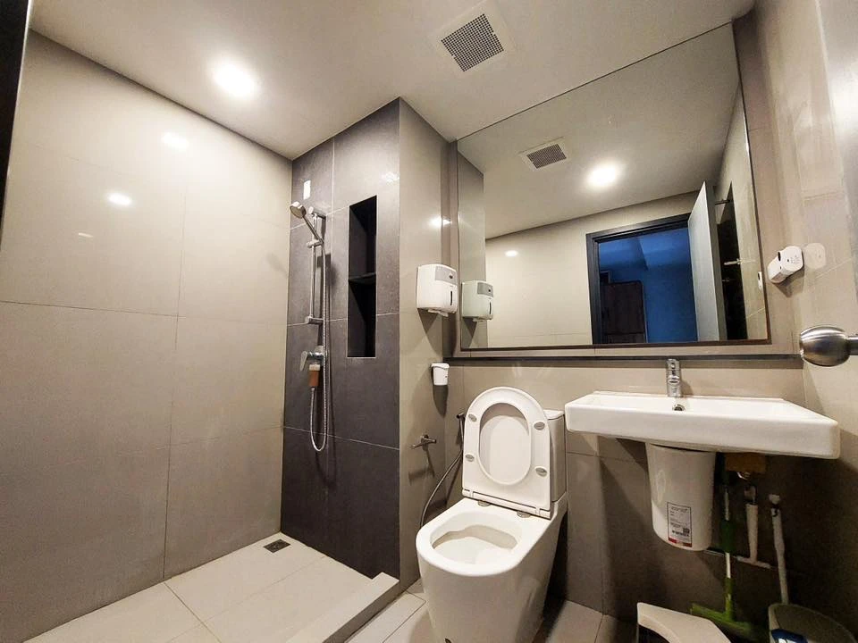 For rent: The Tree Dindaeng-Ratchaprarop, 1 bedroom, 1 bathroom. Prime city center location with complete amenities. Don't miss out!