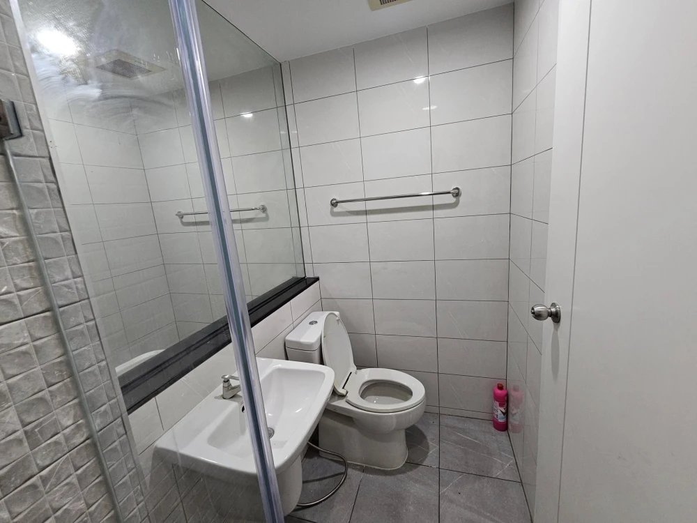 For rent: The Tree Interchange, 12th floor, nice room, fully furnished, book now.
