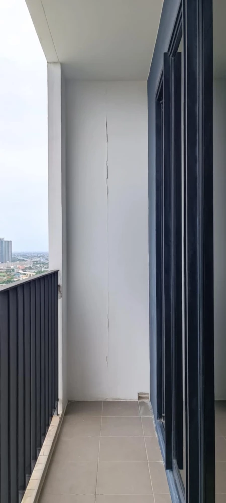 For rent: The Tree Interchange, well-separated rooms, special price, you must not miss it!