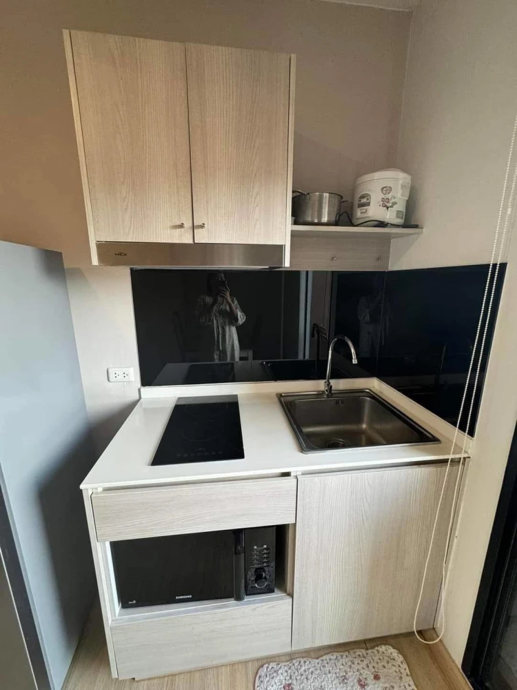 For rent: The Tree Onnut Station, 6th floor, fully furnished room with furniture and appliances. Reserve now!