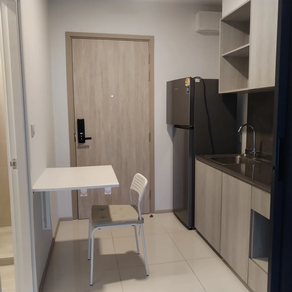 For rent THE TREE Pattanakarn - Ekkamai, 9th floor, fully furnished, nice room, reserve now, hurry!
