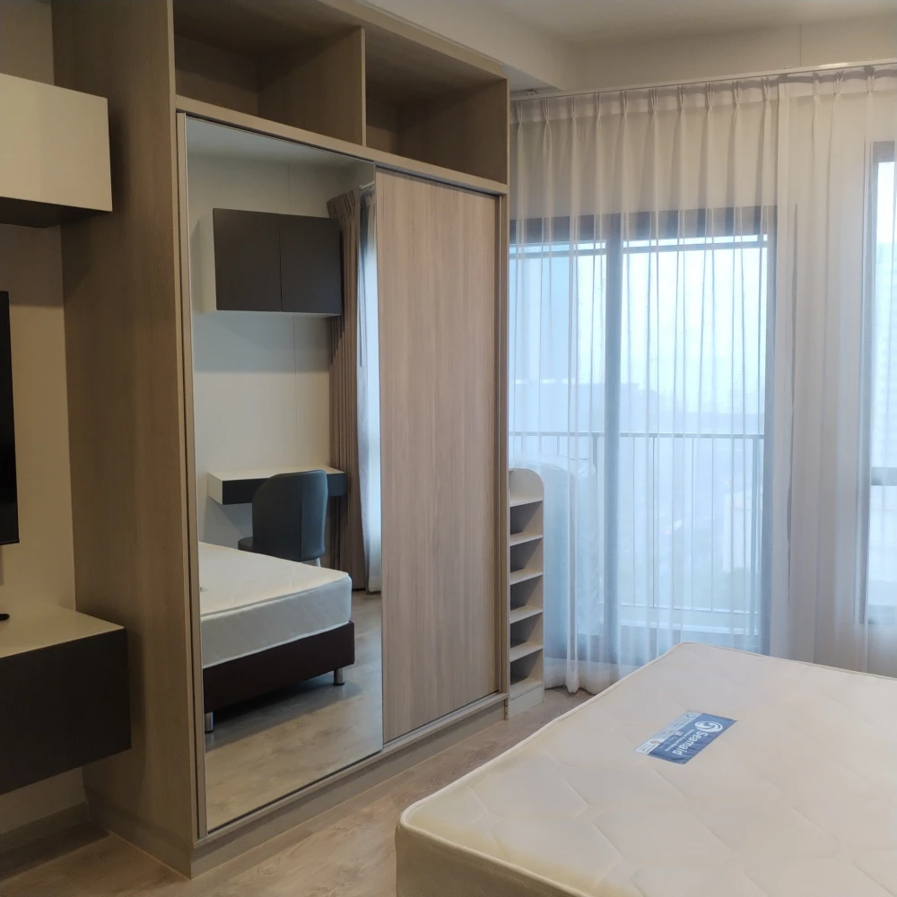 For rent THE TREE Pattanakarn - Ekkamai, 9th floor, fully furnished, nice room, reserve now, hurry!