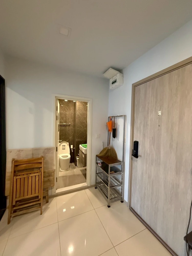 Condo for rent at THE TREE Pattanakarn - Ekkamai. Nice room, fully furnished. Book now!