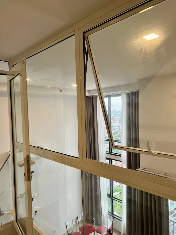 For rent or sell THE TREE Pattanakarn - Ekkamai, ready to move in, fully furnished, high floor, reserve now, don't miss out++