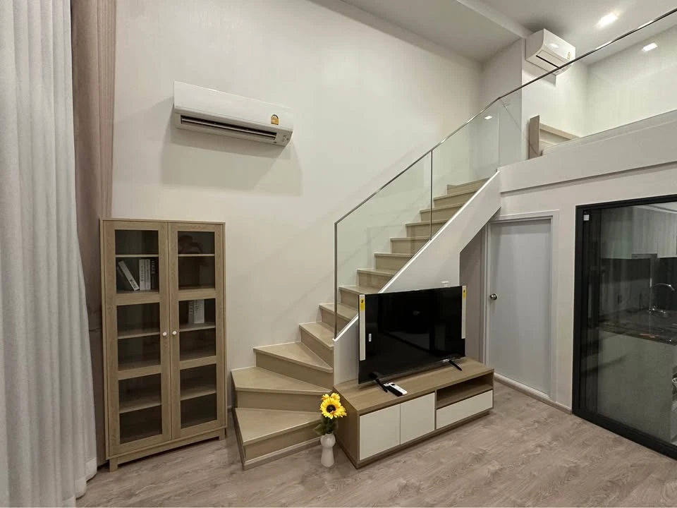 For rent: The Tree Phatthanakan – Ekkamai. Ready to move in, fully furnished, great price. Book now, don't miss out!