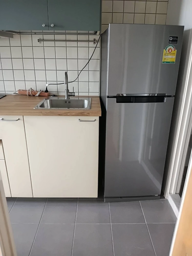 For rent: The Tree Rio, corner unit with beautiful view, great location, beautiful room, fully furnished, ready to move in.