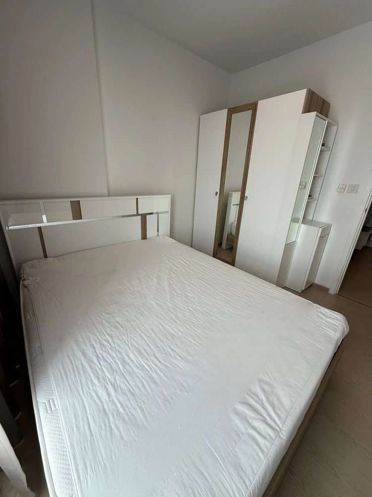For rent: The Tree Sukhumvit 71-Ekamai, separate room, good view, great price, don't miss it.