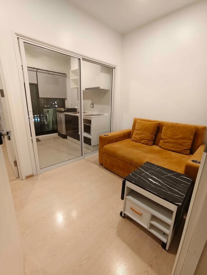 For rent: The Tree Sukhumvit 71-Ekkamai, north-facing view, not hot, beautiful view, Airport Link side, nothing blocking, reserve now.