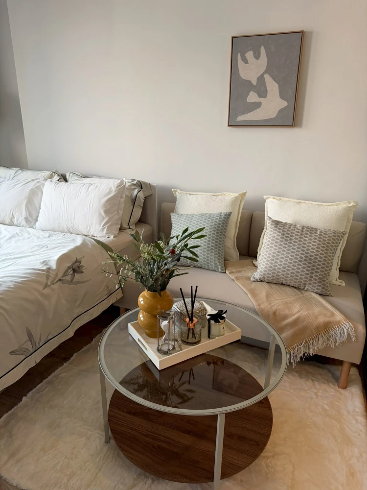 For rent: The Tree Pattanakarn - Ekkamai, North-facing (not hot), 26th floor, beautiful view, lovely layout, perfect proportions. Highly recommended!