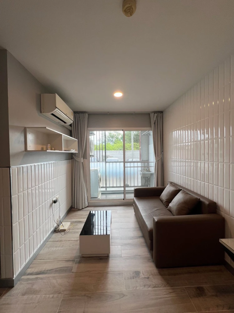 For rent: The Trust Condo Nakornpathom, 1 bedroom, 1 bathroom. Great location, complete facilities. Book now!