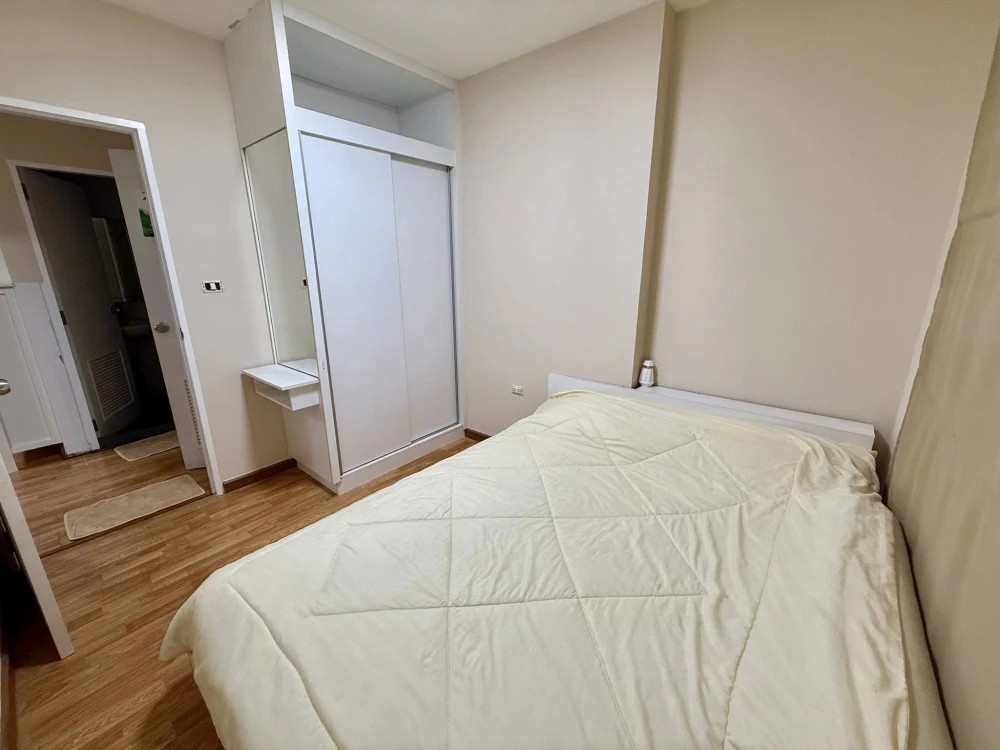 For rent: The Trust Condo South Pattaya, 1 bedroom, 1 bathroom, beautifully decorated, beautiful view, not blocked, don't miss it.