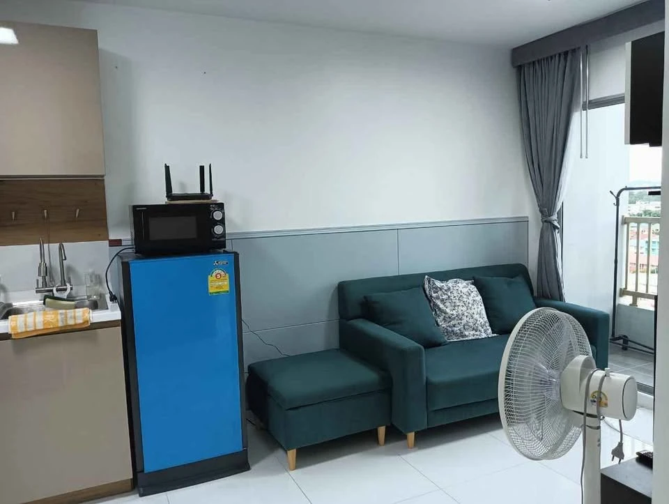 For rent: The Trust Condo South Pattaya, a nice room, fully furnished, beautiful city view, no blocking, reserve now!