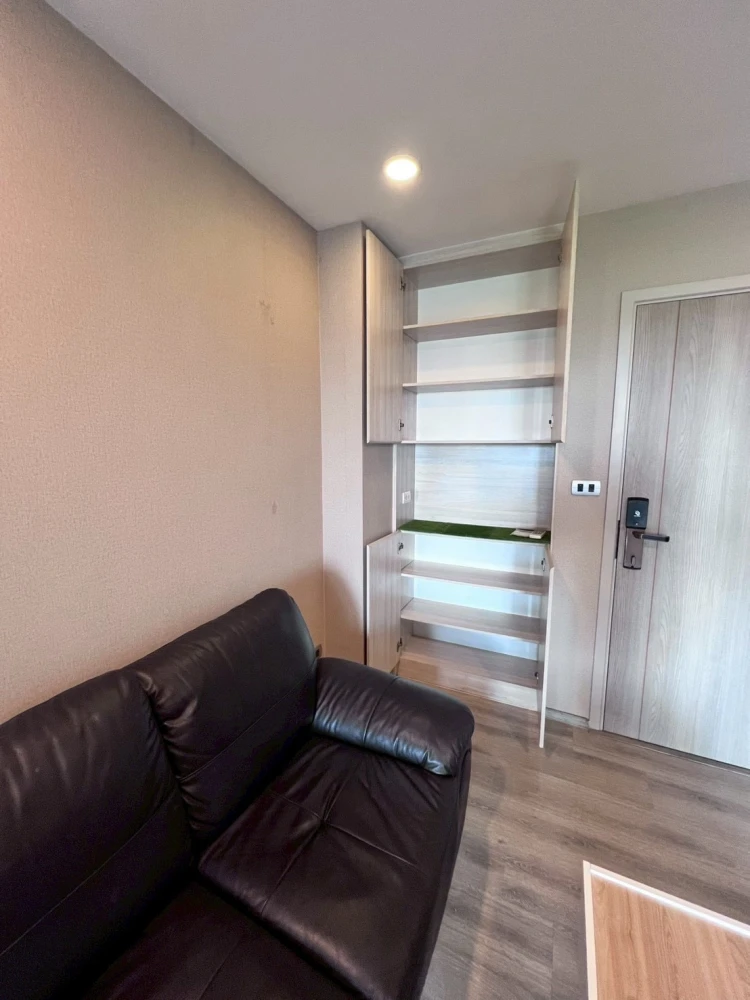 For rent: The Urban Attitude Bearing, 14th floor, 5th unit. A great place to live! Book now, don't miss out!