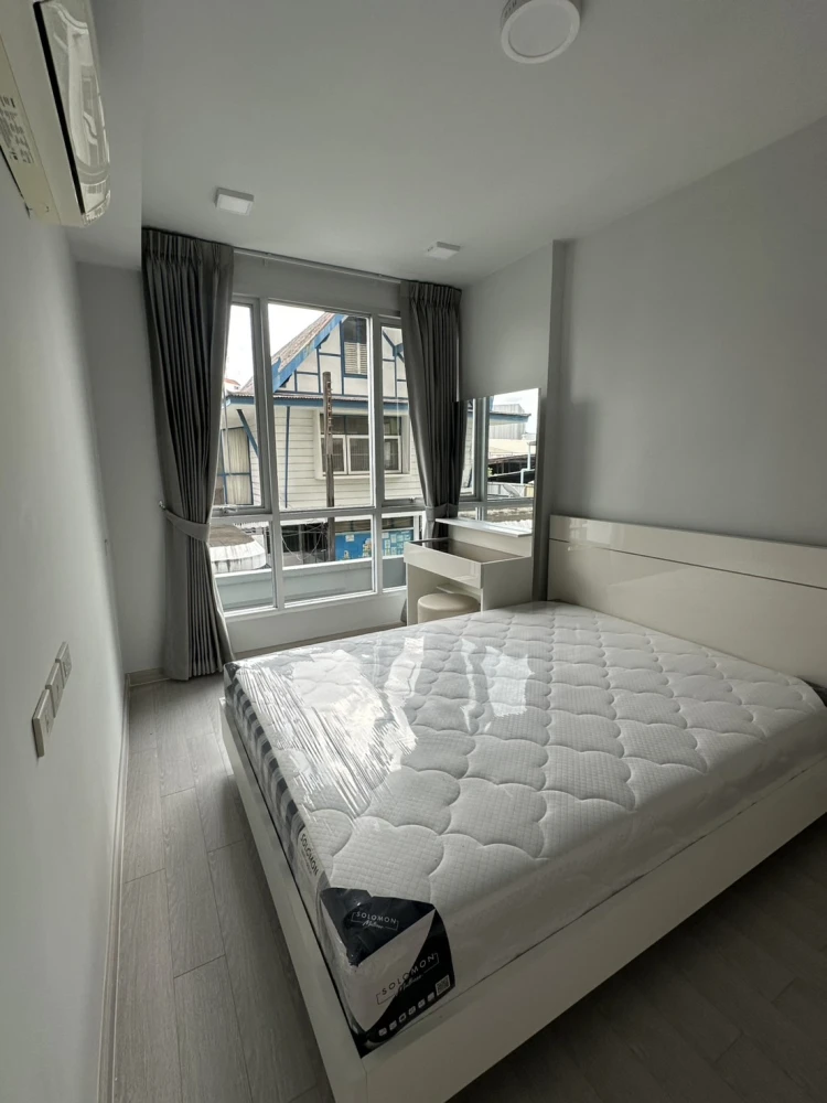 For rent: The Ville Express Ratchayothin, 2nd floor, room size 31.18 sq.m., fully furnished, move in now, don't wait.