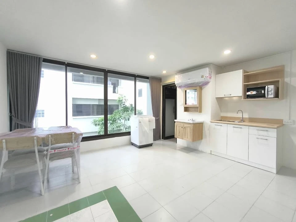 The Waterford Condominium for rent, very spacious room, fully furnished, ready to move in, first come first served.