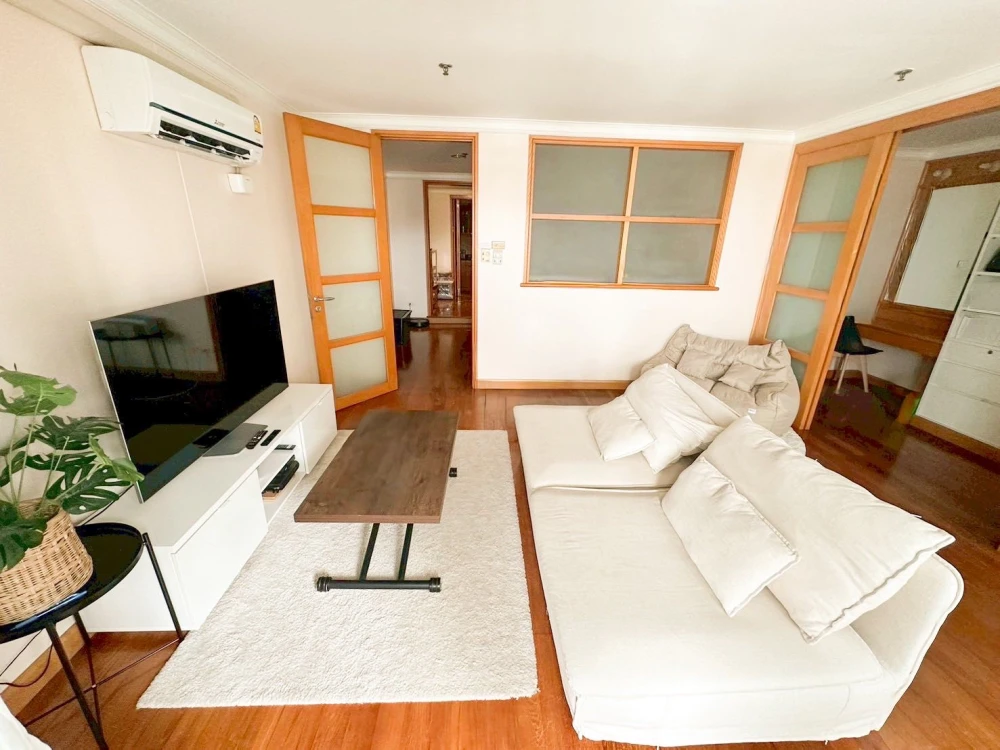 For rent: The Waterford Diamond, Sukhumvit 30/1. Fully furnished! Excellent facilities. Don't miss out!