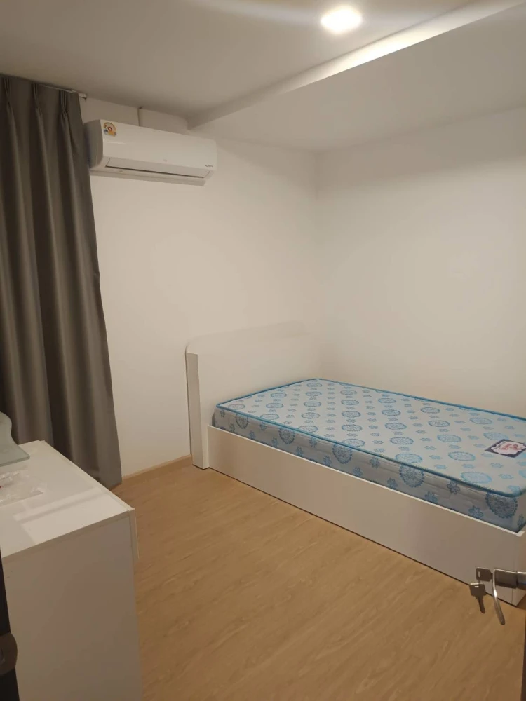 For rent: The Waterford Rama 4, 2 bedrooms, lots of usable space, good location, beautiful garden view, reserve now!