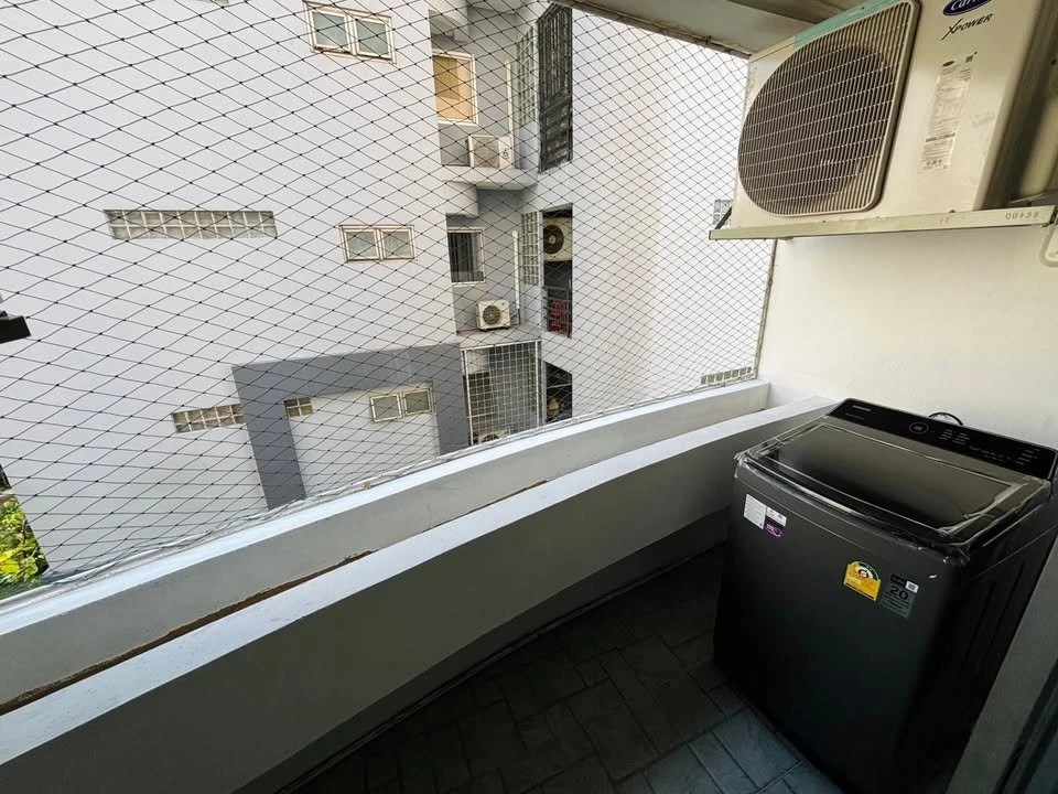 For rent: The Waterford Rama 4, 4th floor, fully furnished, ready to move in. Reserve now, hurry!