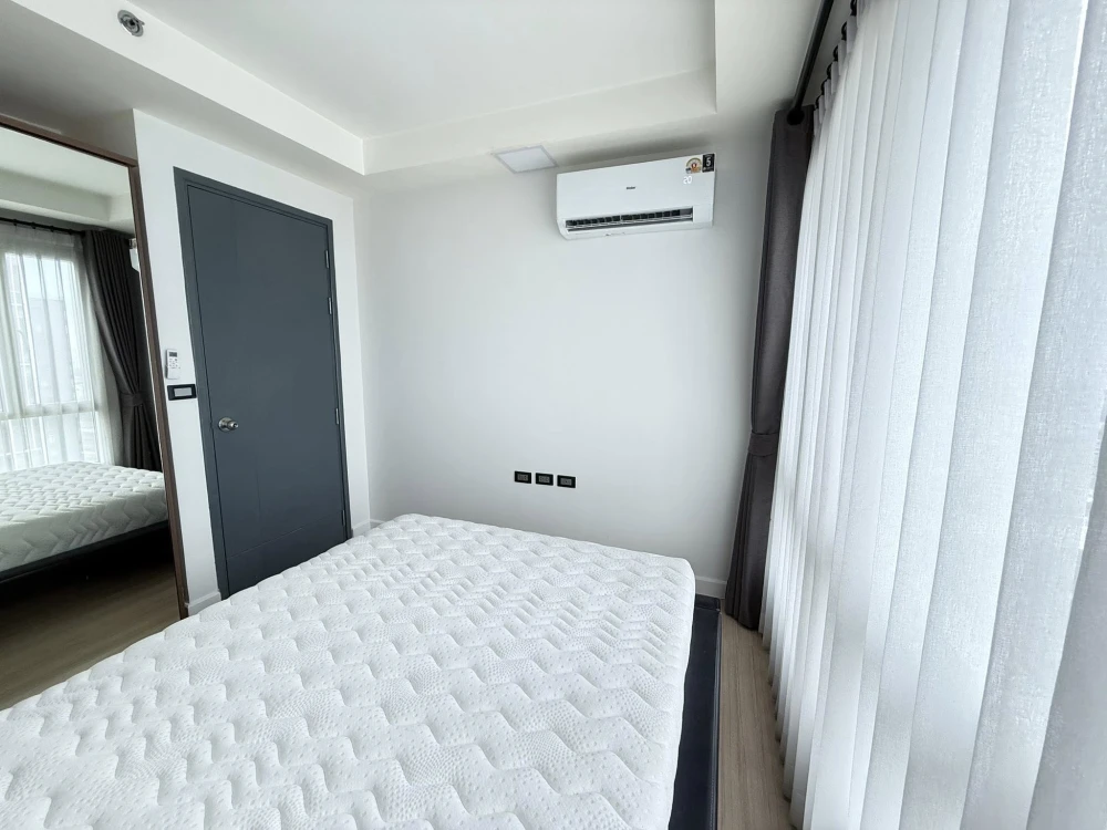 For rent: Thru Thonglor, 26th floor, high floor, city view, beautiful room, fully furnished, hurry and reserve now!