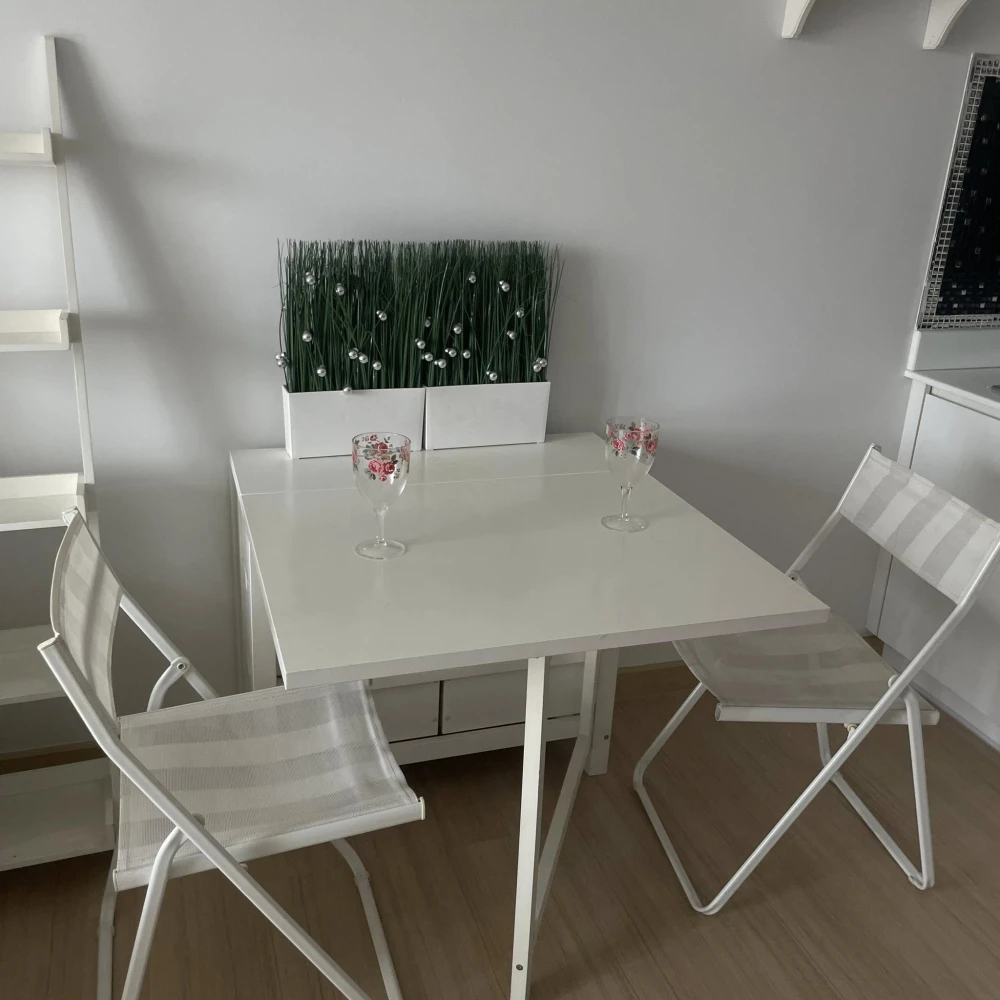 For rent: Thru Thonglor, fully furnished room with furniture and appliances. Reserve now!