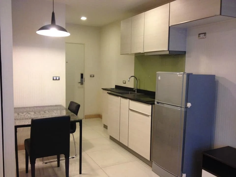 Tree Condo Ekamai for rent. Ready to move in, fully furnished, spacious and comfortable room. Book now!