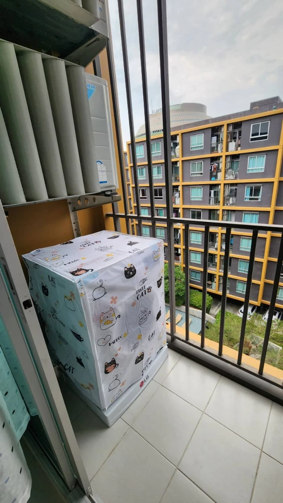 For rent: U Campus Rangsit-Muangake, 7th floor, pool view, fully furnished, ready to move in. Book now!