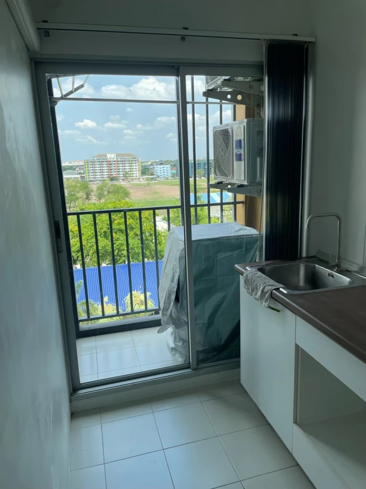 Condo for rent at U Campus Rangsit-MuangAke, Building A, 8th floor. Fully furnished with built-in furniture, ready to move in.