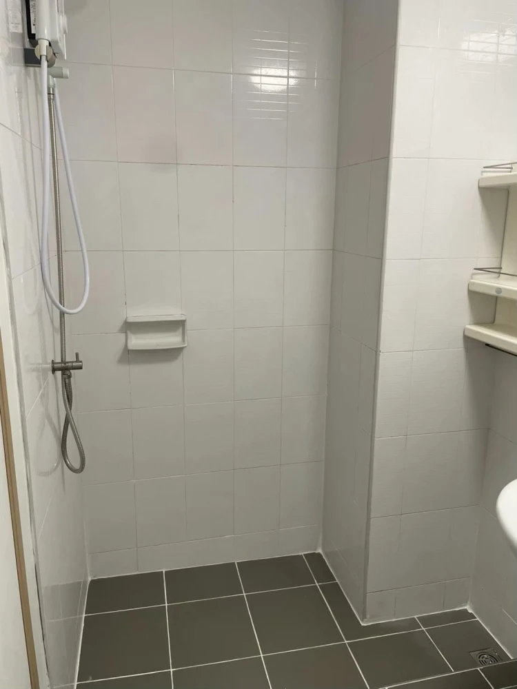 Condo for rent at U Campus Rangsit-MuangAke, Building A, 8th floor. Fully furnished with built-in furniture, ready to move in.