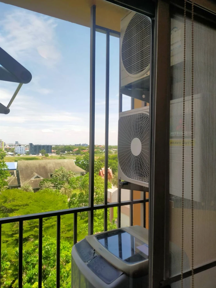 For rent: U Campus Rangsit-Muangake, ready to move in, furnished, complete with electrical appliances. Come and reserve now before you miss out.