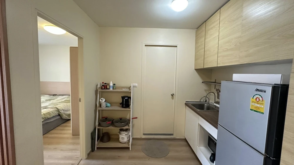 For rent: U Campus Rangsit-Muangake Studio room decorated in soothing tones, fully furnished and equipped with appliances. Reserve now!