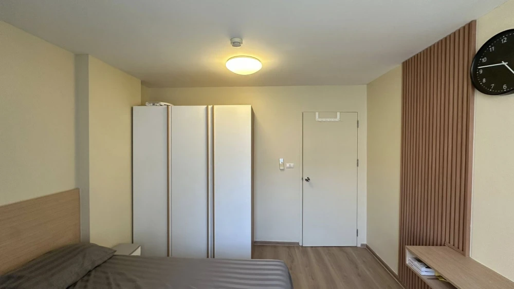 For rent: U Campus Rangsit-Muangake Studio room decorated in soothing tones, fully furnished and equipped with appliances. Reserve now!