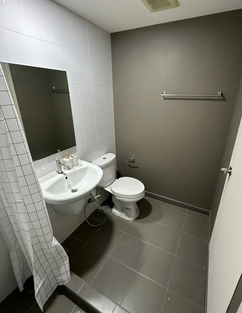 For rent: U Campus Rangsit-Muang Ek, 5th floor, Building A, size 27 sq m., complete room facilities, hurry and book now!