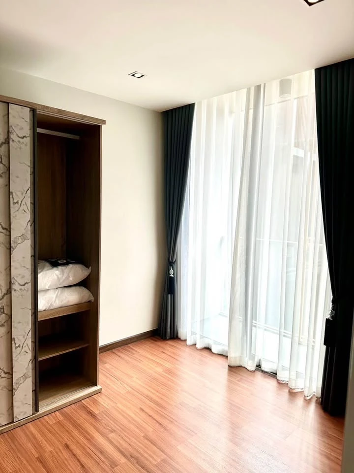 ให้เช่า U CHAROEN RESIDENCE TOWN IN TOWN ห้องน่าอยู่ เฟอร์พร้อม กว้างขวางอยู่สบาย จองเลย