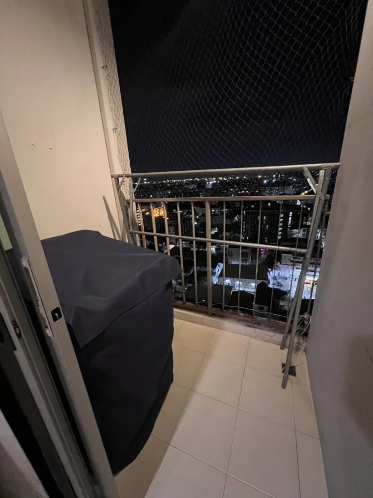 For rent: U Delight @ Huaikwang Station, corner unit for privacy, high floor, convenient location, everything you need in one place. Book now!