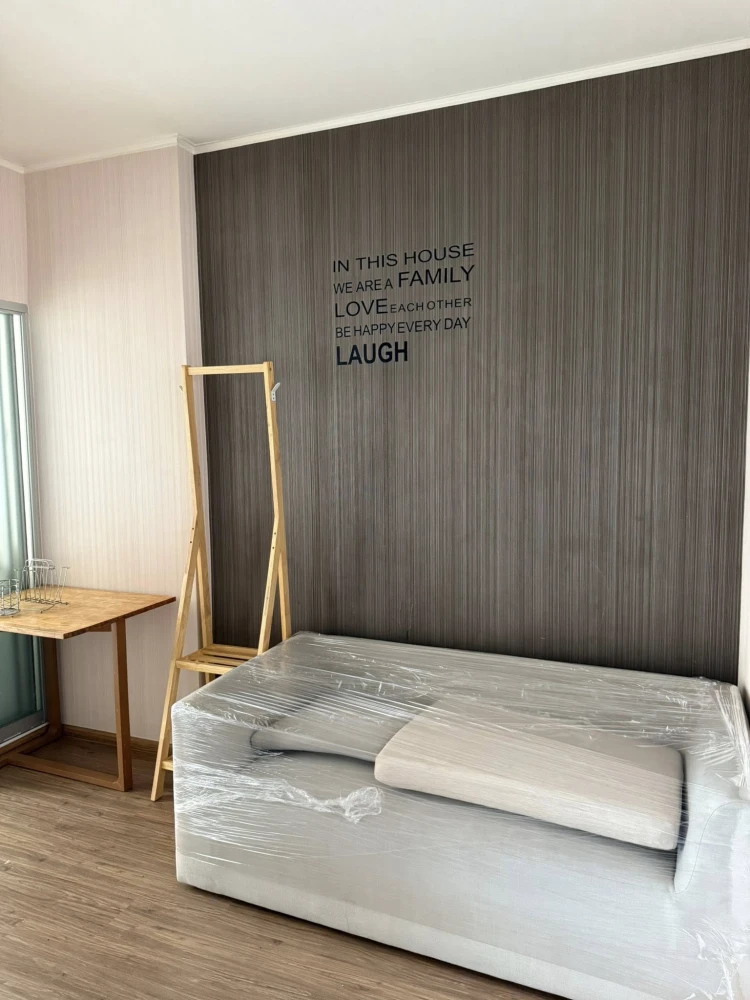 For rent: U Delight @ HuaMak Station, ready to move in, with quality wallpaper, great value. Come reserve now, don't delay.