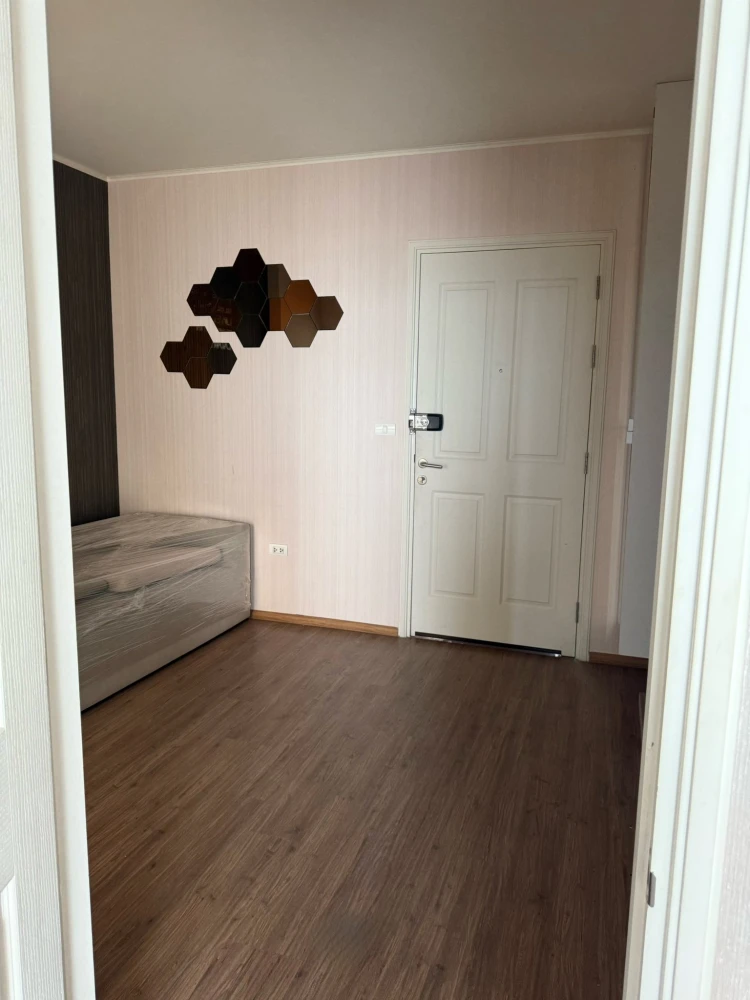 For rent: U Delight @ HuaMak Station, ready to move in, with quality wallpaper, great value. Come reserve now, don't delay.