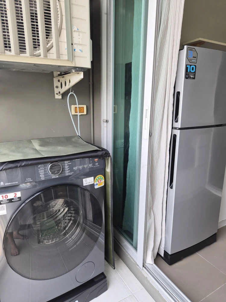 For rent: U Delight @ Huamak, fully furnished apartment with complete amenities. Just bring your belongings and move in! You won't want to miss this o