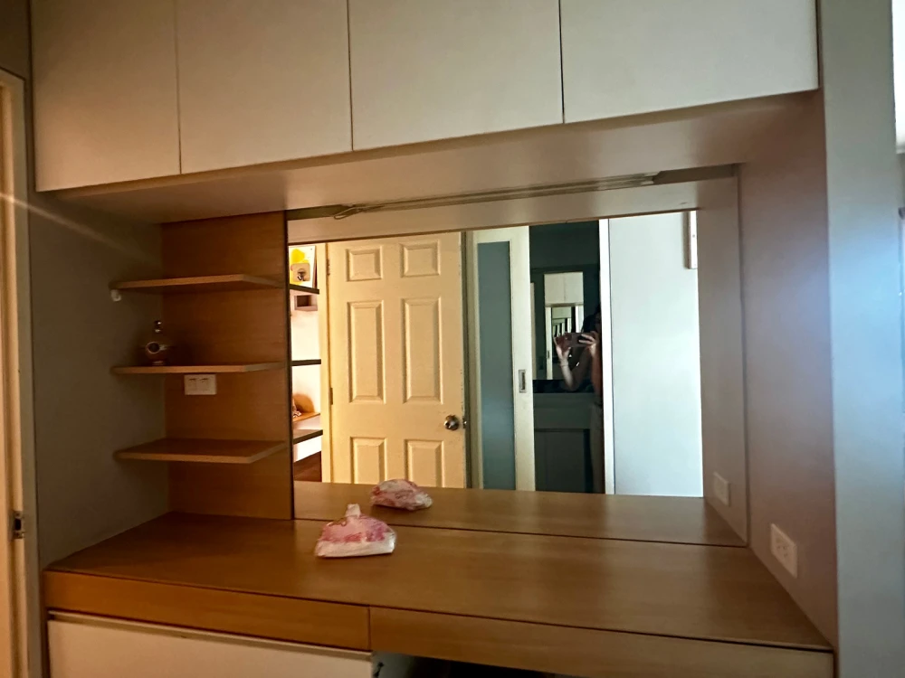U Delight @ Huaykwang Station, 17th floor, fully furnished unit for rent. Book now!