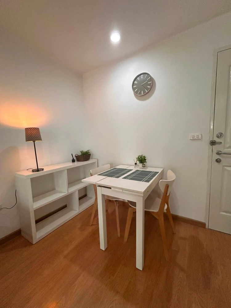 For rent: U Delight @ Jatujak, 14th floor, North facing. Comfortable and not hot. Fully furnished with appliances. Don't miss out!