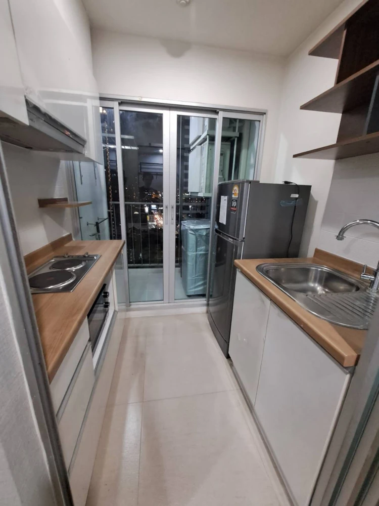 For rent: U Delight @ Onnut Station, 20th floor. A lovely, fully furnished unit. Book now!